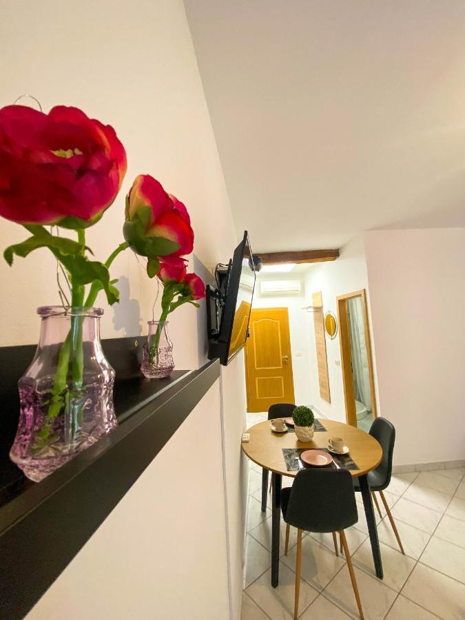 Apartmani Da ไพราน ภายนอก รูปภาพ